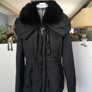 Elie Tahari hooded Jacket